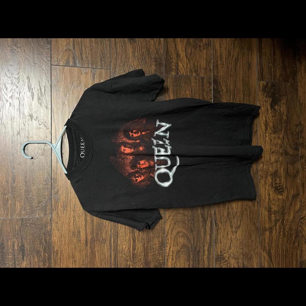 Queen Band T-Shirt - Band Photo Freddie Mercury -… - image 1